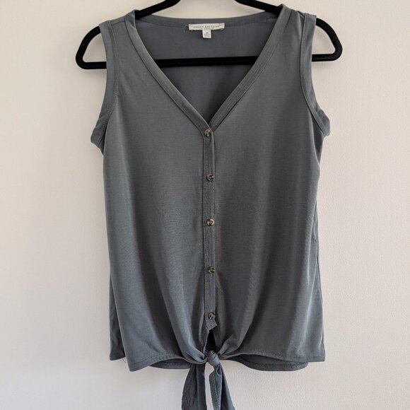 3/$30 flowy button down tie front tank - Picture 1 of 8
